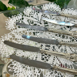 Ножи столовые "Троянда" Киевский з-д им.Дзержинского. Мнц с серебрением. Винтаж. Цена за 6шт. Картинка 4